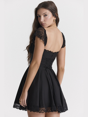 Vestido Corset com Renda